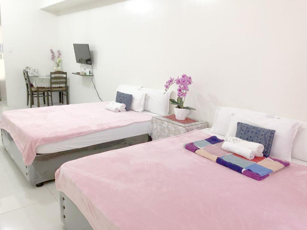 Smdc Tagaytay Taal Lake Condo Cook Netflix No Balcony No Free Parking Tagaytay City Exterior foto